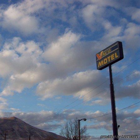 Val-U Inn Winnemucca Exterior photo